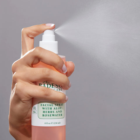 Facial Spray With Aloe, Herbs And Rosewater